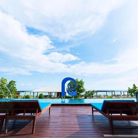 Royal Phala Cliff Beach Resort Ban Chang  Ngoại thất bức ảnh