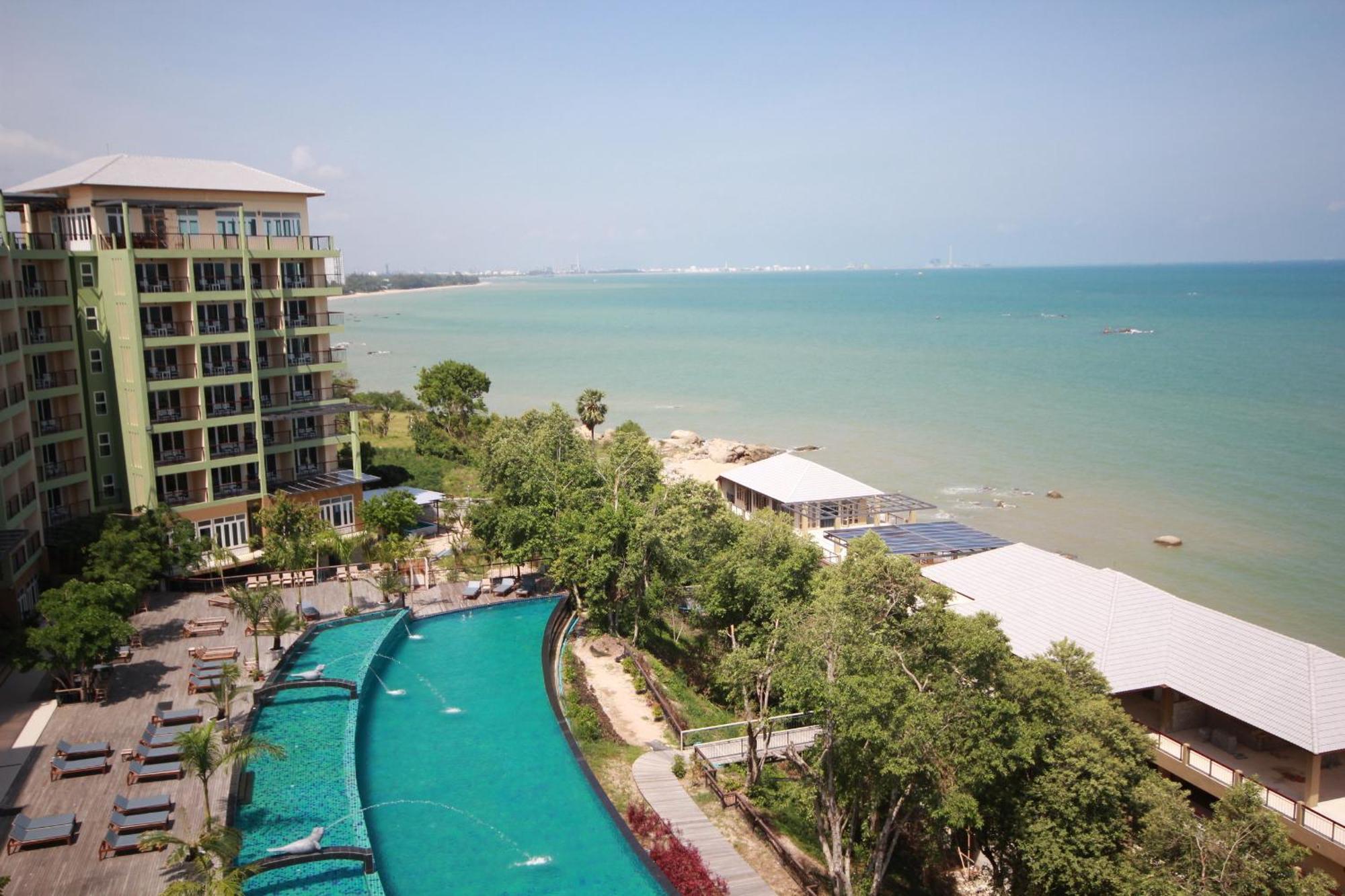 Royal Phala Cliff Beach Resort Ban Chang  Ngoại thất bức ảnh