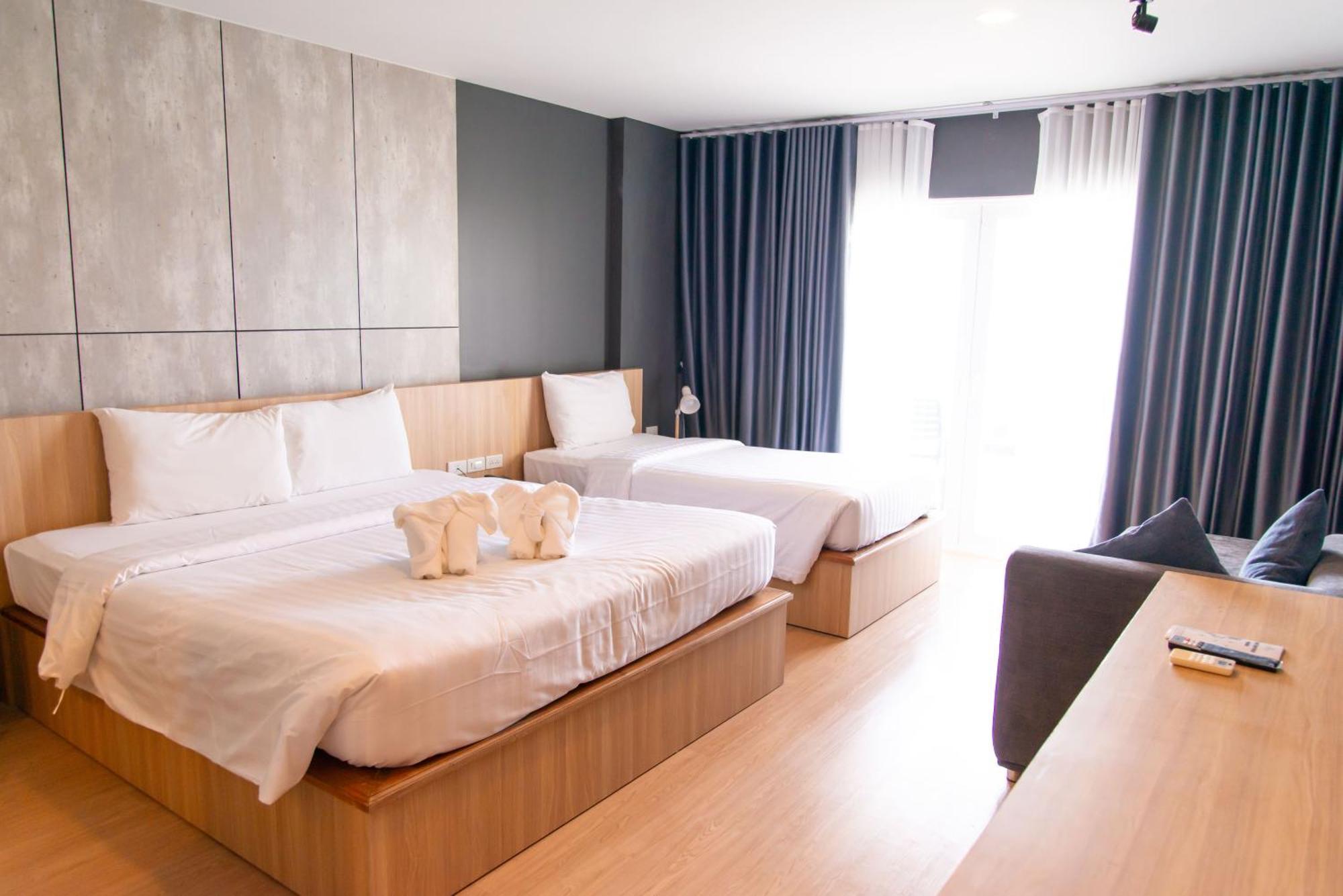Royal Phala Cliff Beach Resort Ban Chang  Ngoại thất bức ảnh