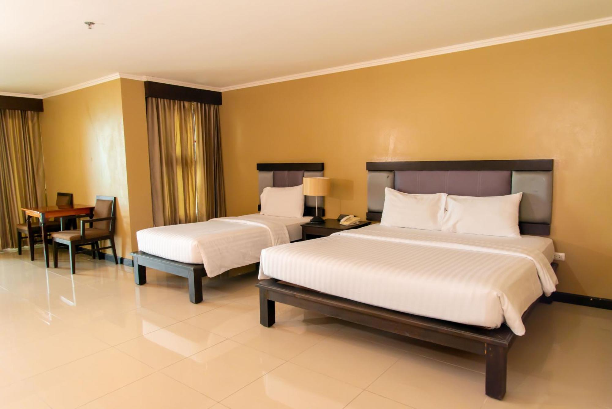 Royal Phala Cliff Beach Resort Ban Chang  Ngoại thất bức ảnh