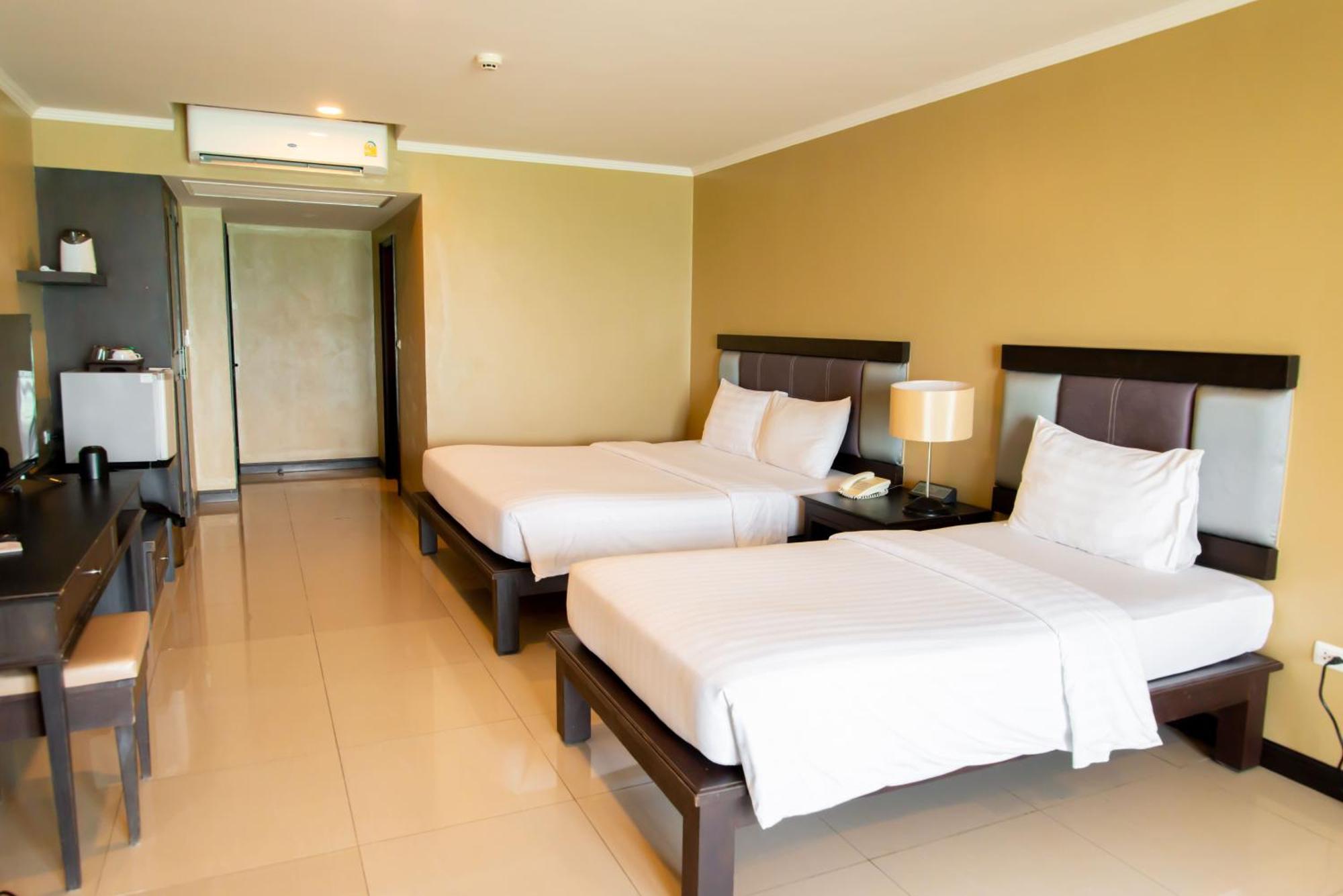 Royal Phala Cliff Beach Resort Ban Chang  Ngoại thất bức ảnh